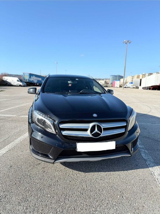 Mercedes Benz GLA 200 AMG Line