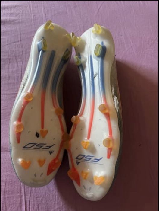 Chuteiras Adidas F50