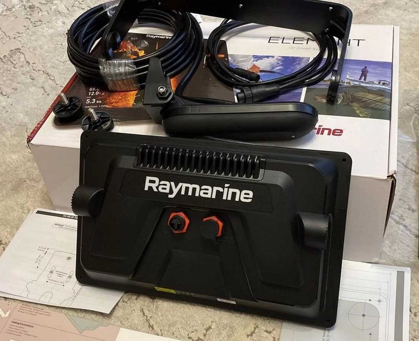 Echolot Raymarine Element 12 HV com HV-100 quase novo