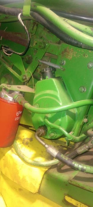 Pompa hydrauliczna john deere 590