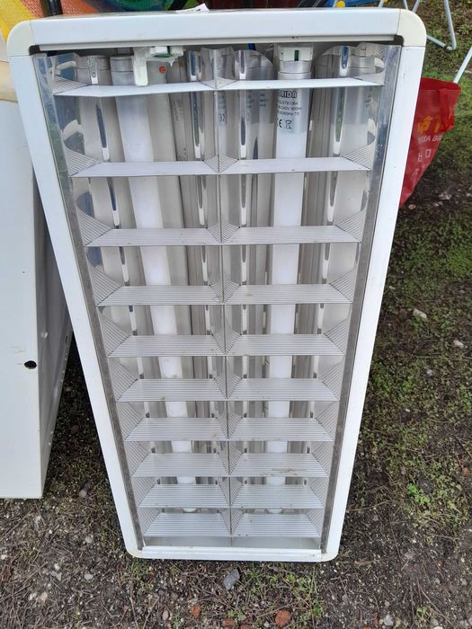 Armadura fluorescente