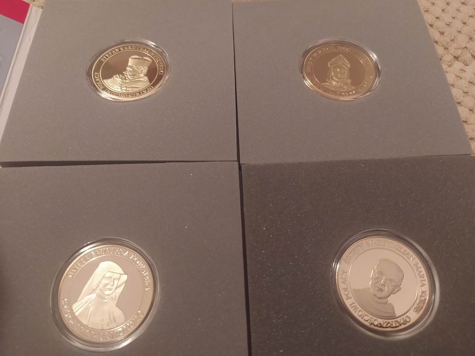 Złota emisja medale dewocjonalia Faustyna Kolbe Wyszyński Św. Wojciech