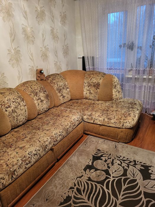 Продам диван б/у