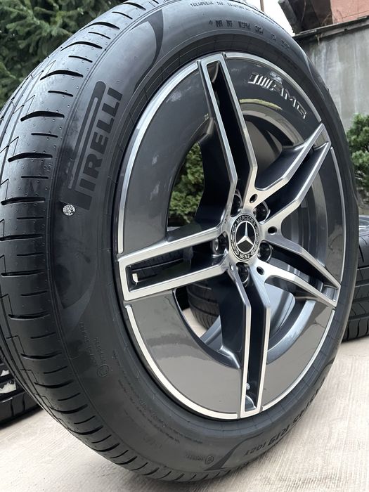 Диски Mercedes R19 AMG E klasse W214 різноширокі з літніми шинами