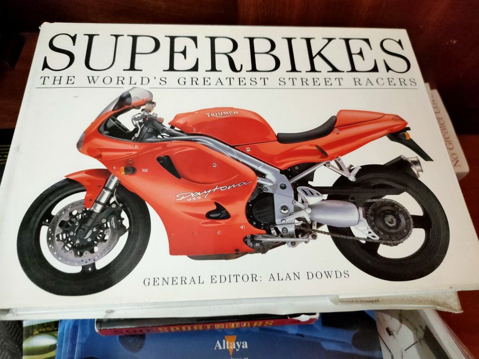 Livros variados técnicos