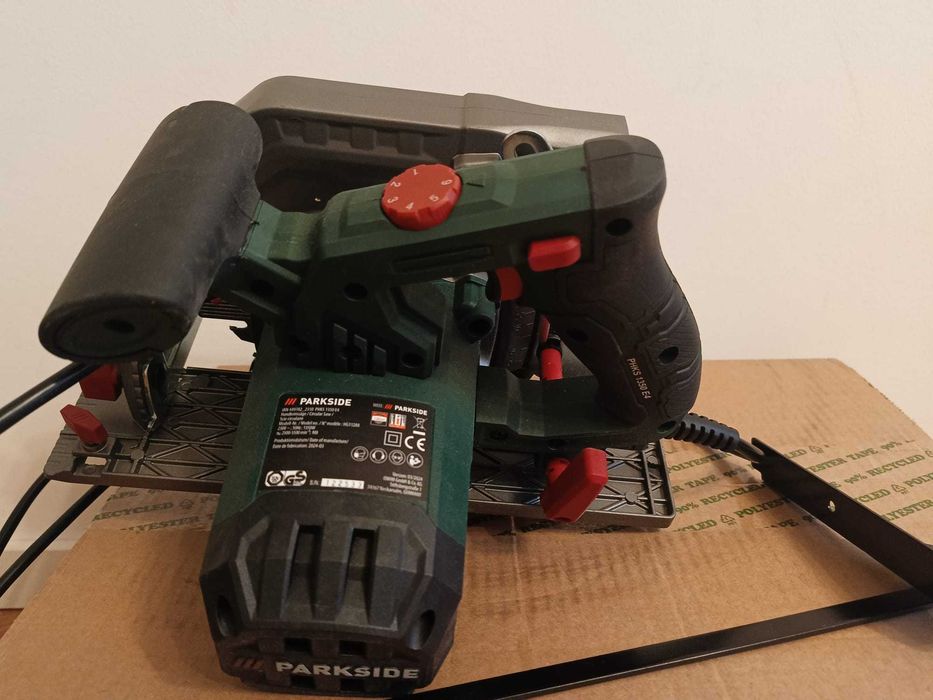 Piła tarczowa Parkside 1350W PHKS E4