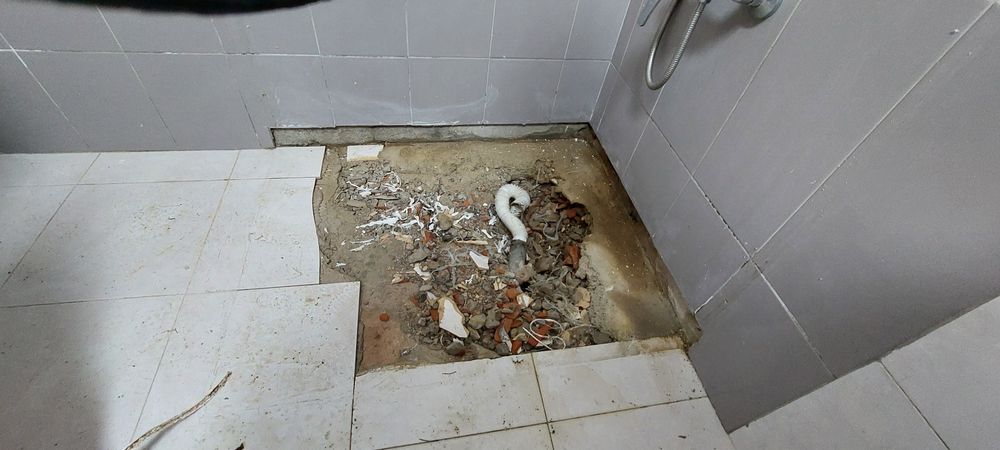 Montagem de móveis e pequenas reparações