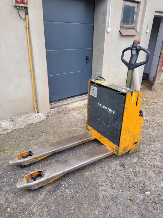 Sprzedam paleciak  elektryczny