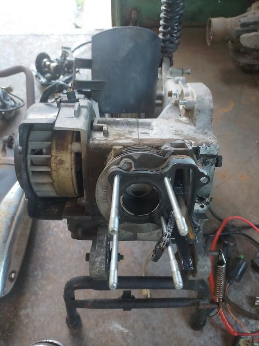 Запчастини двигуна 139qmb