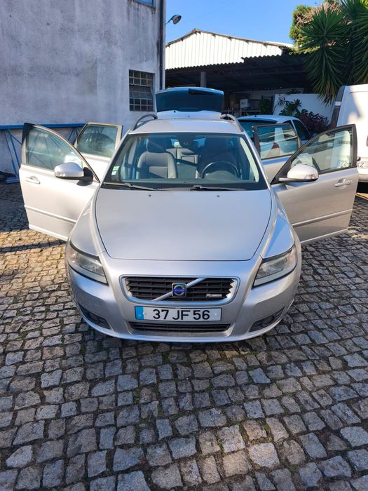 Volvo V50 diesel em bom estado