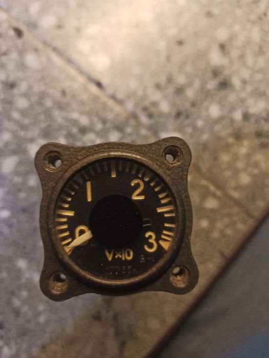 Авиация вольтметр Vx10