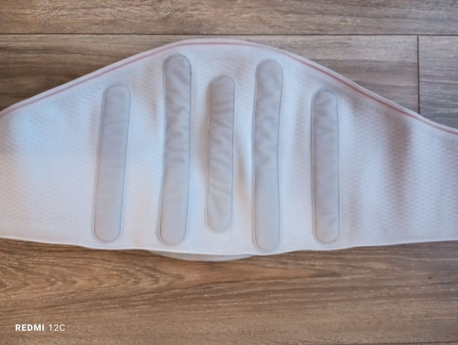 Поперековий бандаж