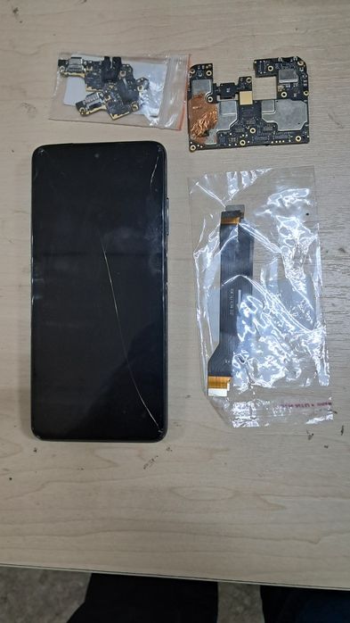 Продам телефон  Poco x3 NFC