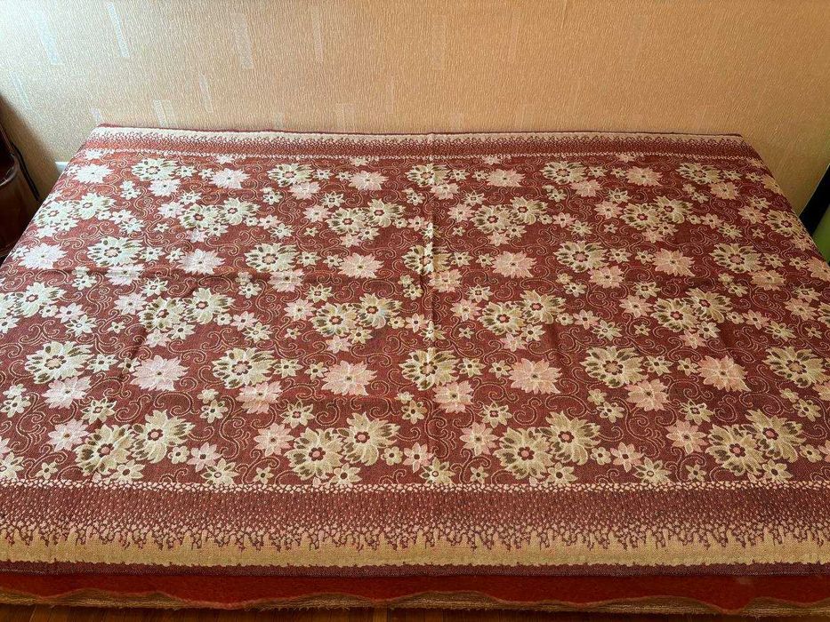 Покрывало-накидка на диван или кровать