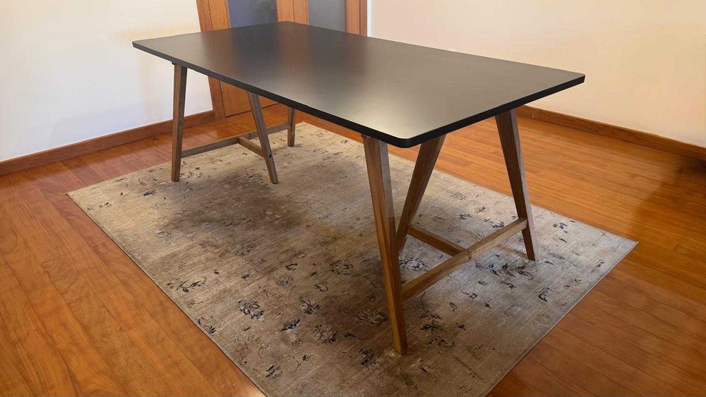 Mesa de jantar, 180x90cm, Area Store, excelente estado