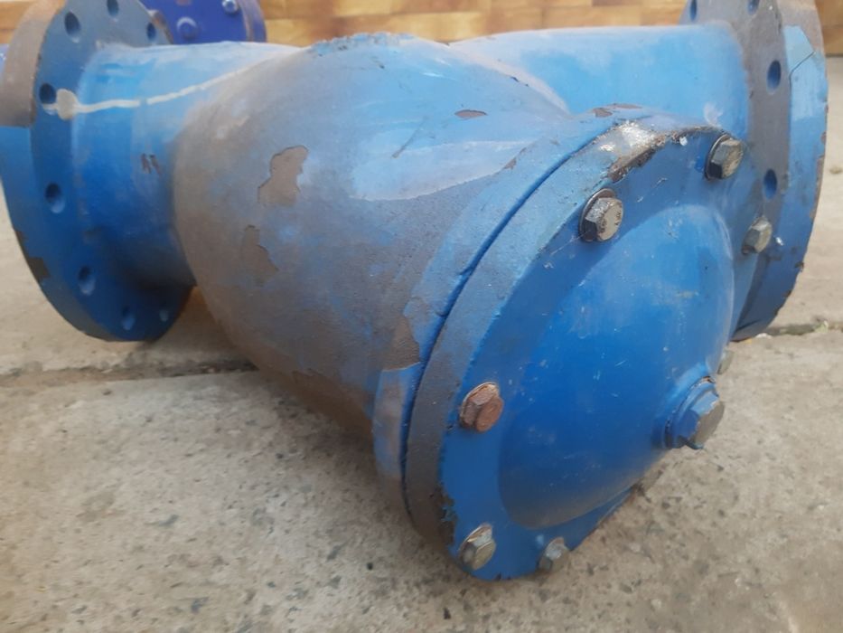 Продам фильтр фланцевый сетчатый DN 200