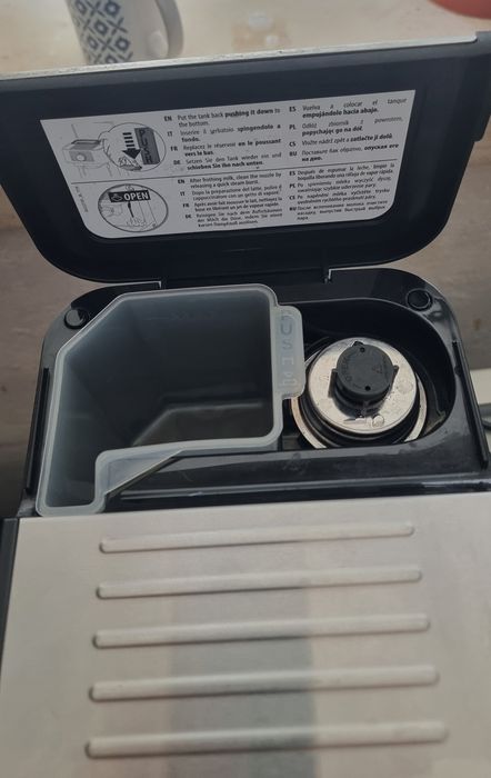 Máquina de Café Delonghi