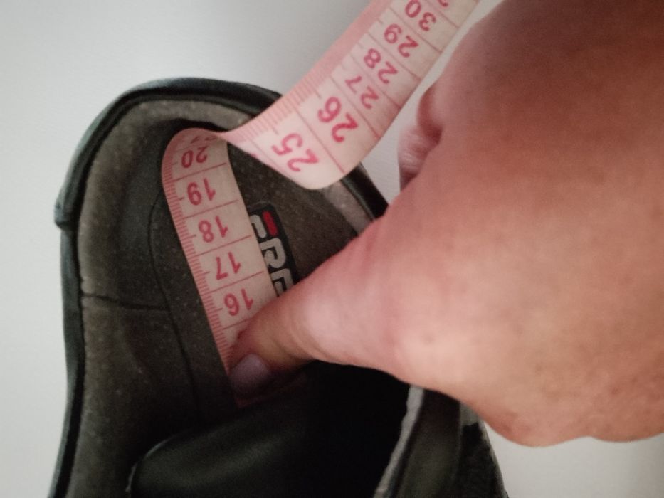 Туфлі шкіряні для хлопчика 32 р