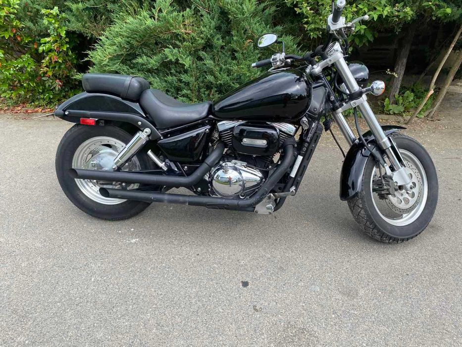 мотоцикл Suzuki VZ800