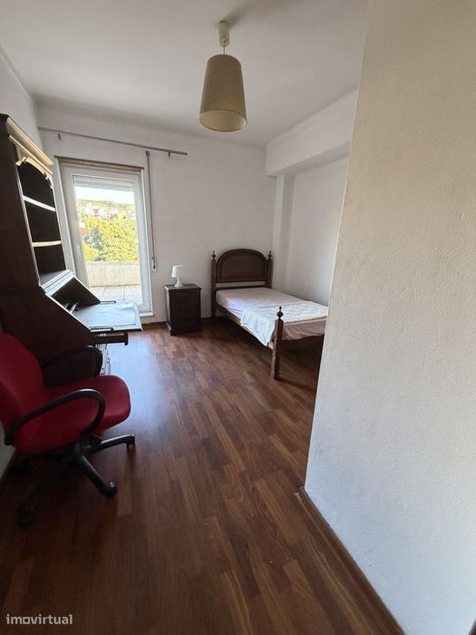 Excelente apartamento T3 duplex, renovado e completamente mobilado