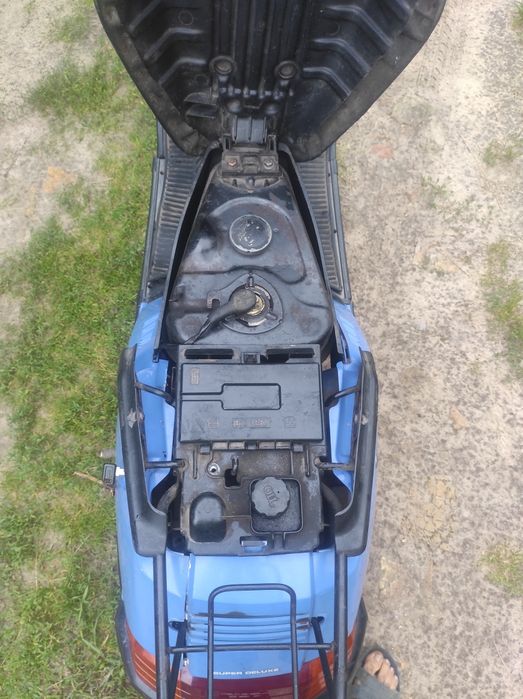 Продам Хонду Леад 50