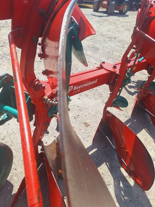 Pług 4 skibowy obrotowy Kverneland LS 95 Vario stan dbd 4x50 nie lemken