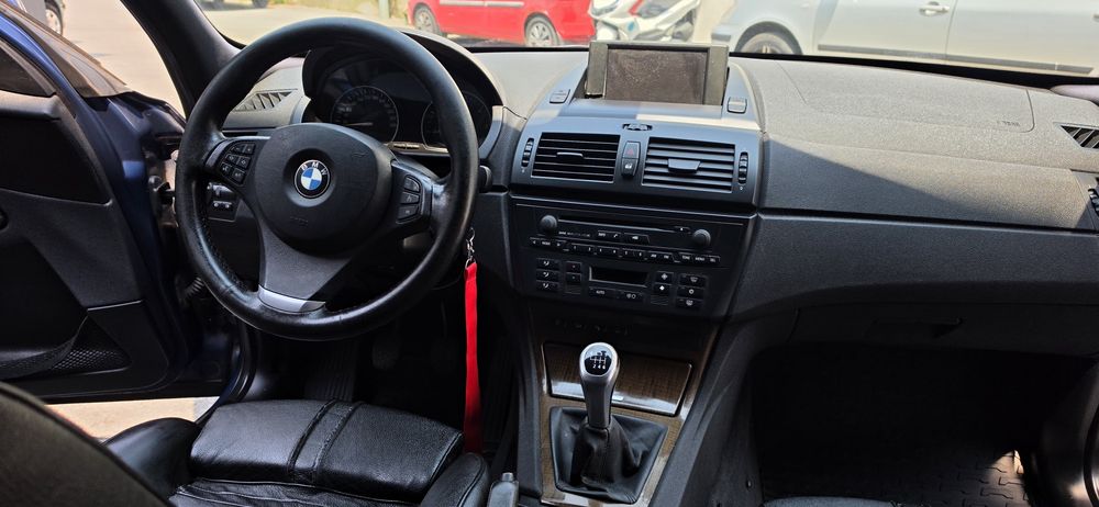 BMW X3 2.0D Nacional Pack M