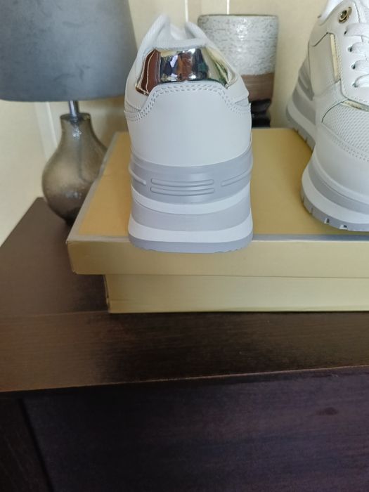 Sneakersy sportowe białe,siateczka,38,,Czasu.nowe