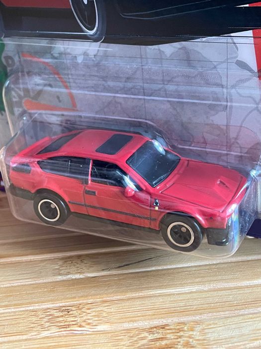 Машинка Hot Wheels Premium Pop Culture Alfa Romeo GTV6 3.0 FPY86-HRV80