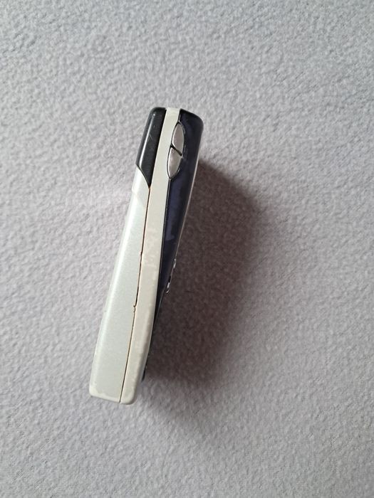 Telefon komorkowy nokia 8310