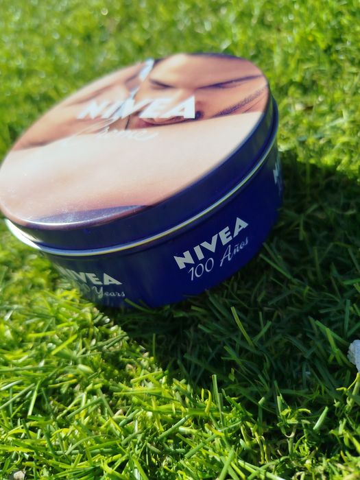 Caixa Nivea coleção 100 anos