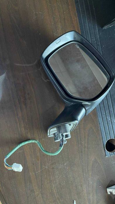 левое зеркало subaru forester SJ 2012-2019 11 pin