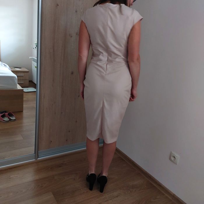 Elegancka sukienka