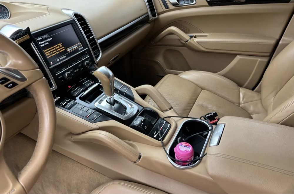 Porsche cayenne 2013 3.6