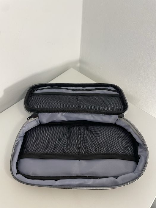 Bolsa para acessórios eletrónicos