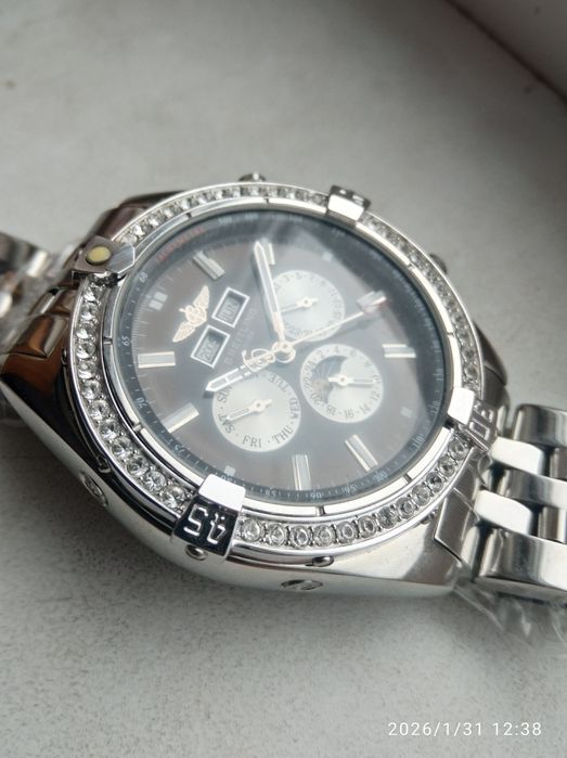 Часы механические