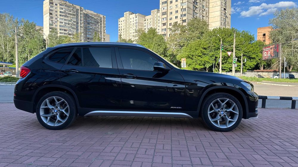 Продам BMW X1 2012