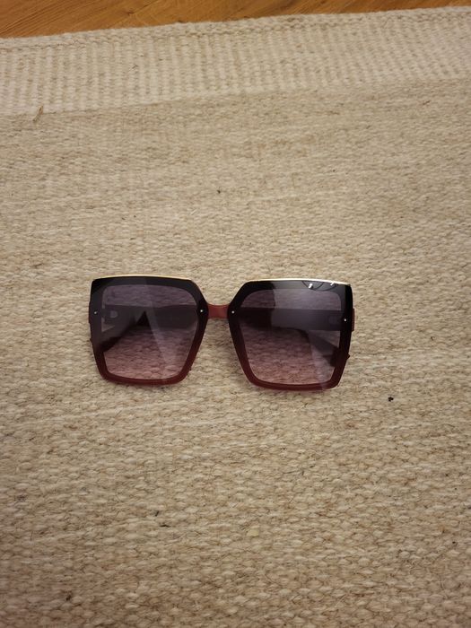 Okulary przeciwsłoneczne nowe