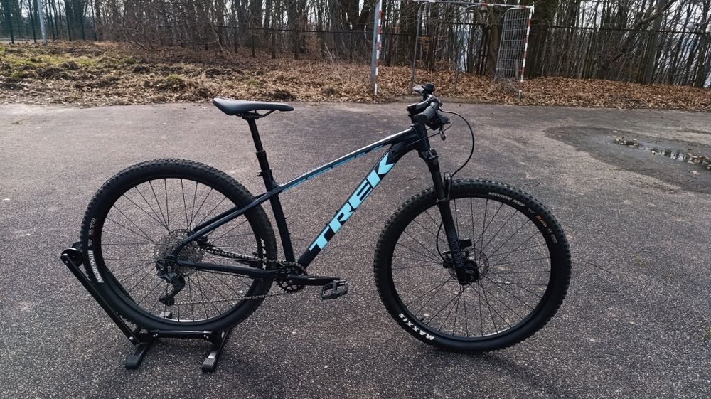 Trek marlin 6 2022r. rama m