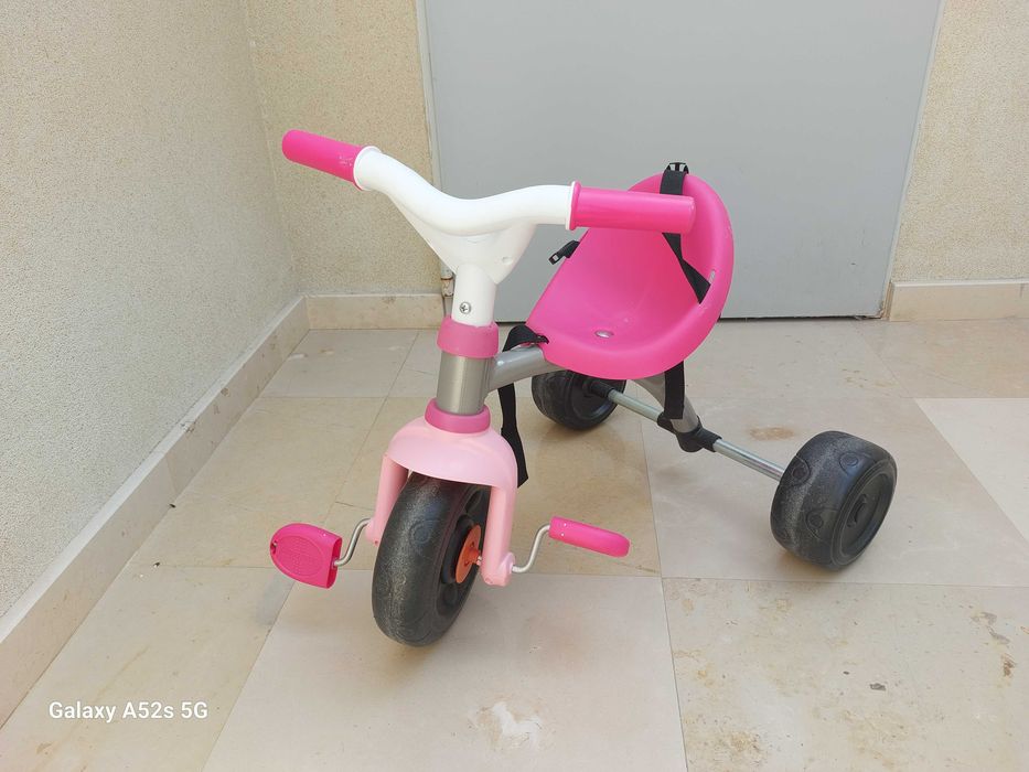 Triciclo Infantil Rosa - Ideal para os Primeiros Passeios!