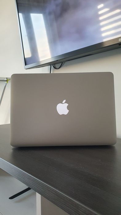 MacBook Air 2017 13inch 128gb/8ram