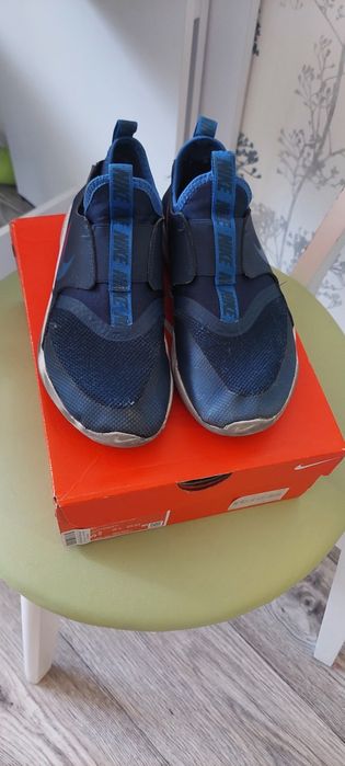 Красівки NIKE р.36 (23.5)