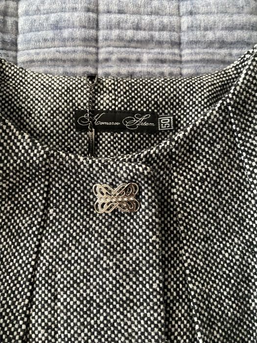 Жіноче півпальто. Сірого кольору