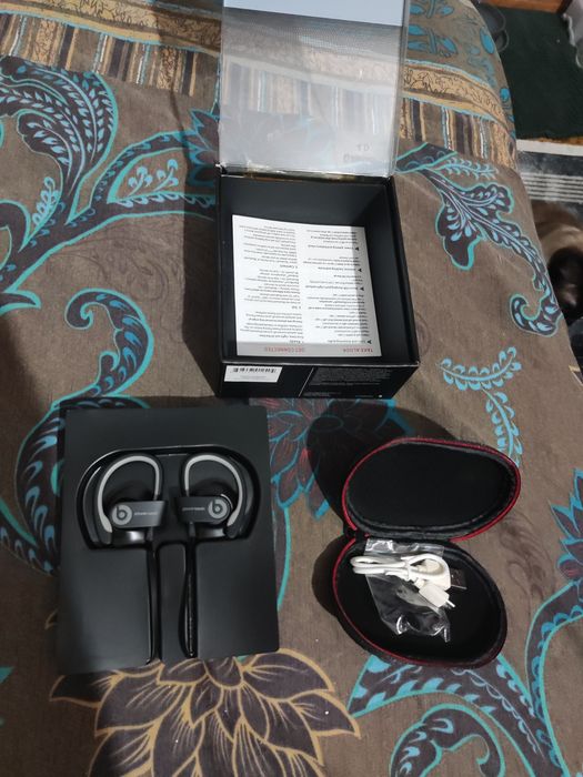 Power beats em condição perfeito