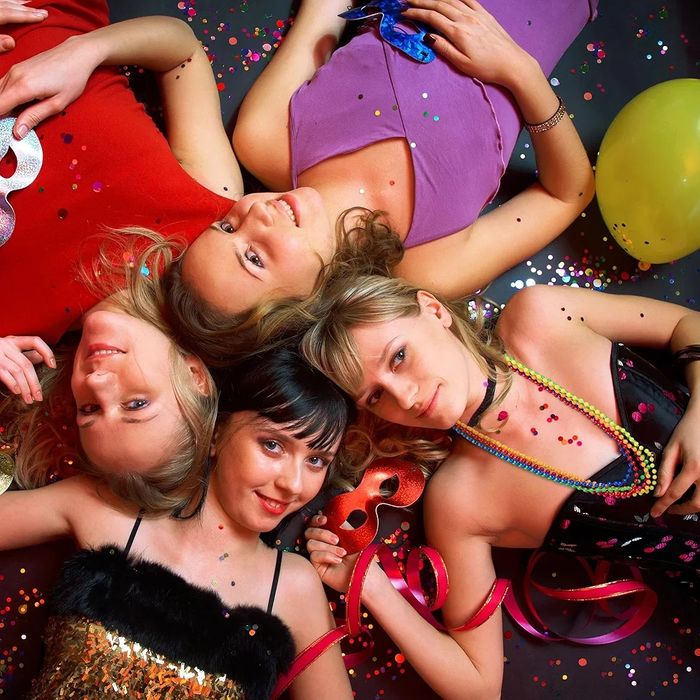 Lata 80 90 Kolorowe koraliki naszyjnik przebranie stroj 30 sztuk neon