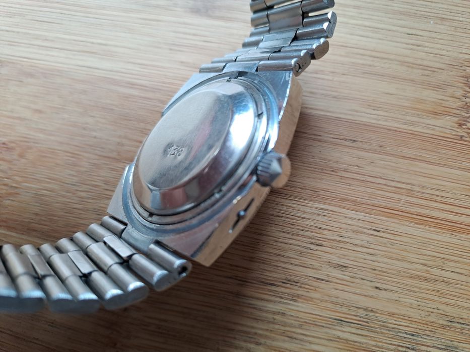 Relógio mecânico Slava