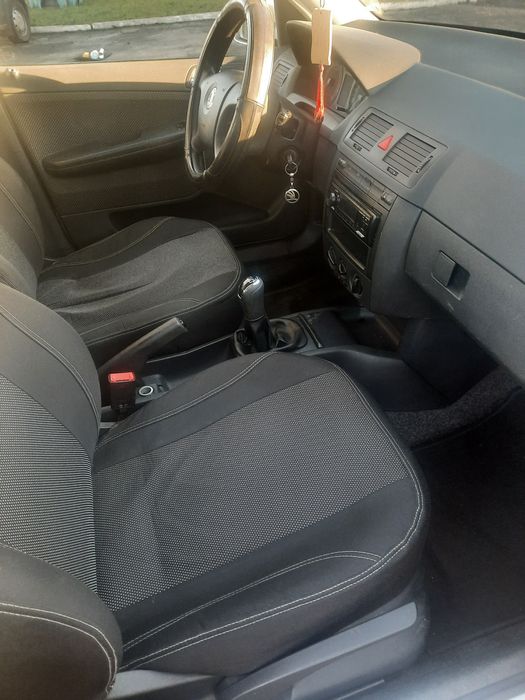 Шкода фабія 2005р.