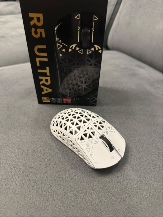 Мишка attack shark R5 Ultra: 2 400 грн. - Периферійні пристрої Львів на Olx