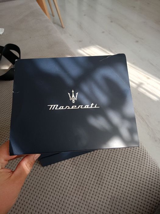 Годинник Maserati Золотий з діамантами: 24 000 грн. - Наручные