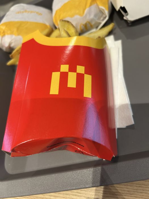 Коробка з Макдональдзу